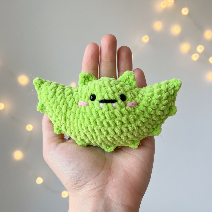 🦇🧶 No-Sew Little Bat Crochet Pattern
